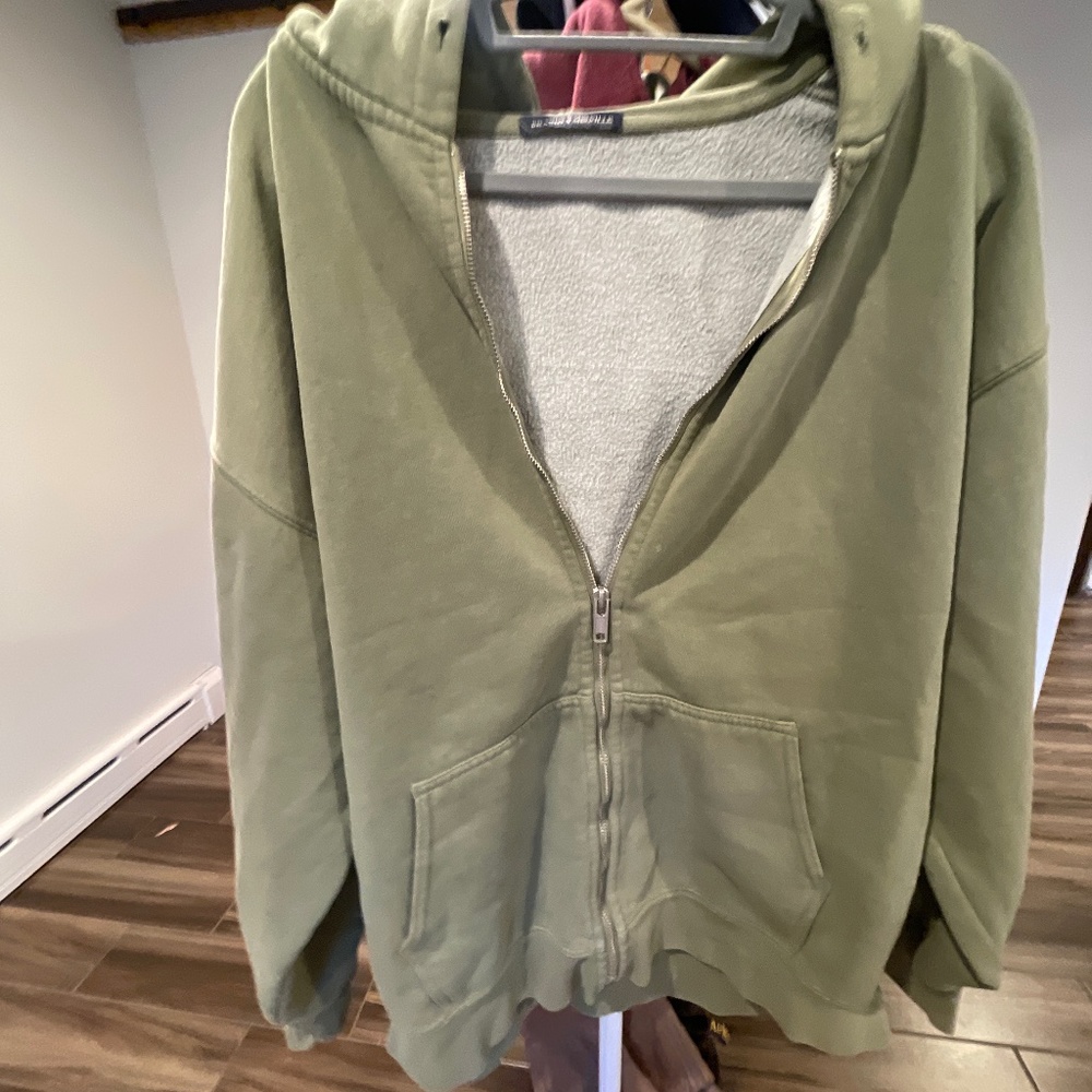 Gently Used Brandy Melville Sweatshirt